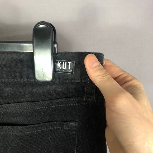 Kut from the Kloth Diana Corduroy Relaxed Fit Skinny Jeans In Pebble Siz… - Picture 10 of 14